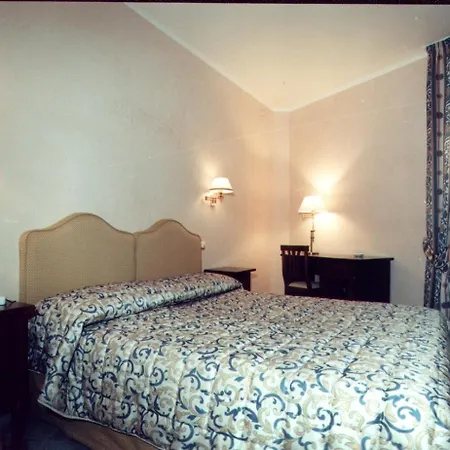 Le Camelie Siena