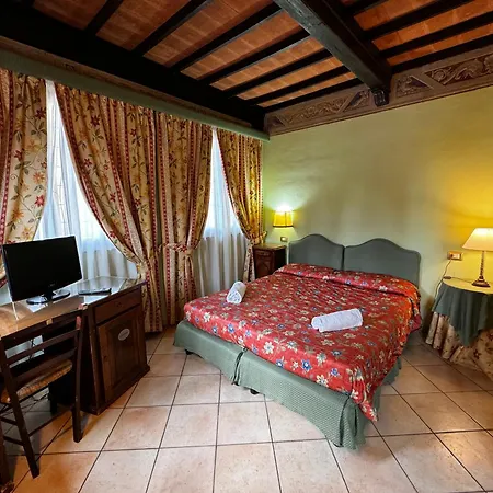 Le Camelie 3* Siena
