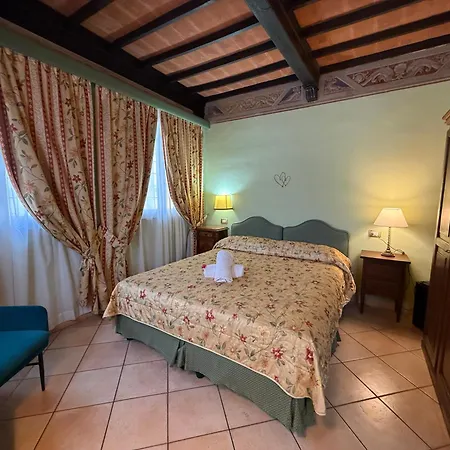 Le Camelie Vendégház 3*