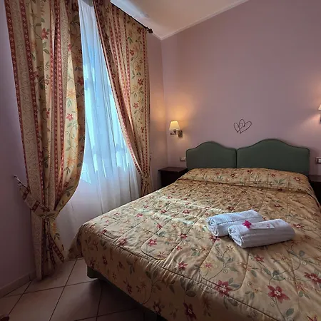 Le Camelie Siena