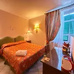 Le Camelie 3* Siena