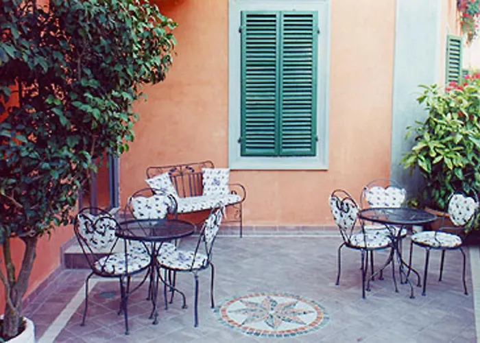 Le Camelie Гостевой дом 3*